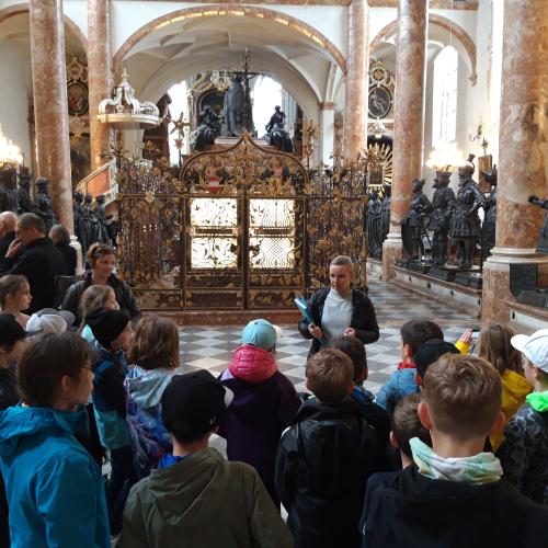 Innsbruck 1