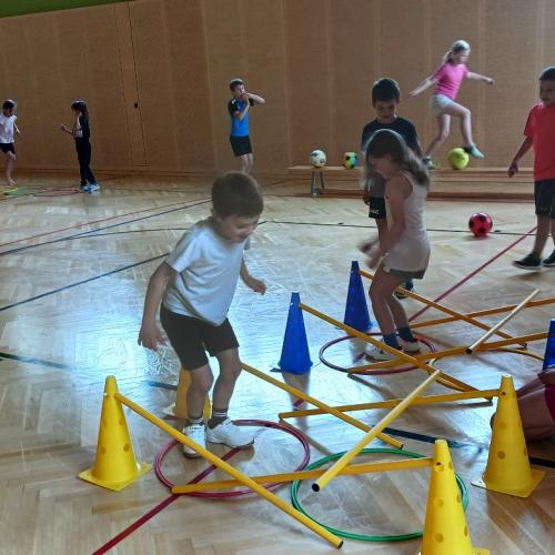 Kinder gesund bewegen mit Carina