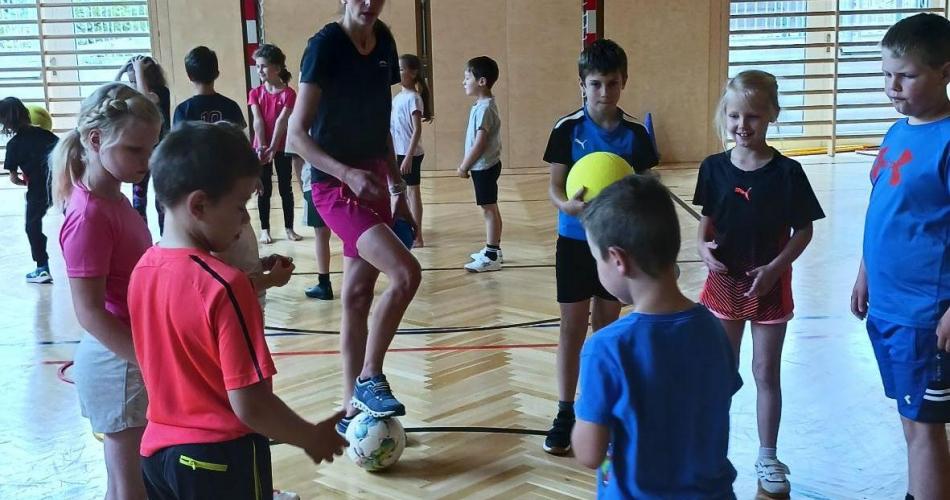 Kinder gesund bewegen mit Carina